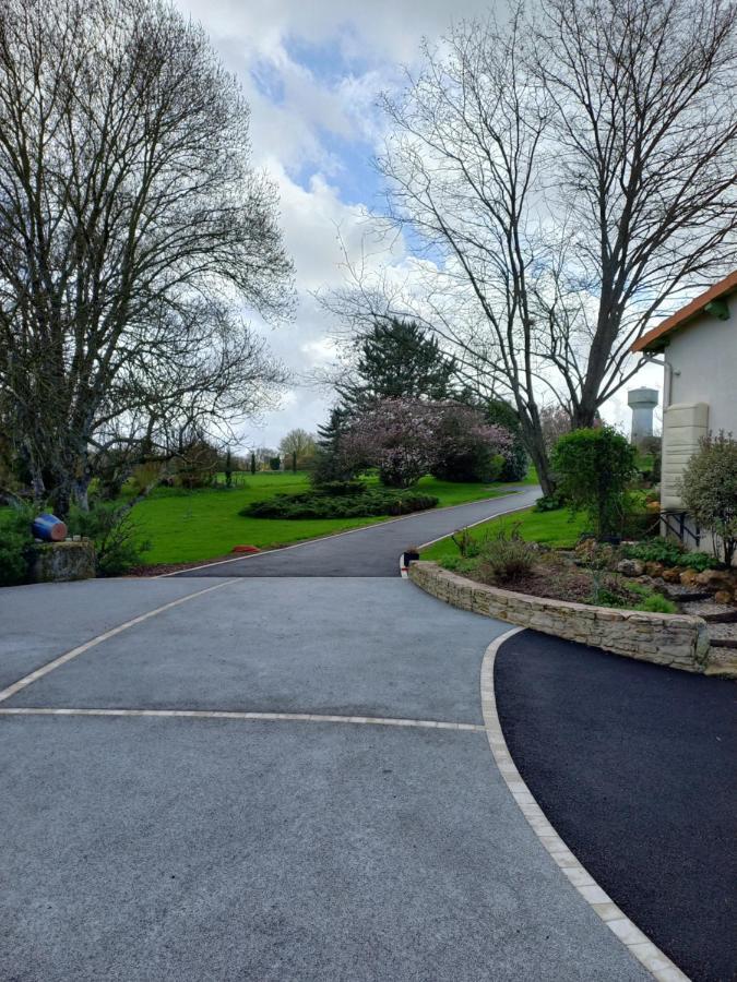 Ferienwohnung La Grande Mathineo Les Fosses Exterior foto